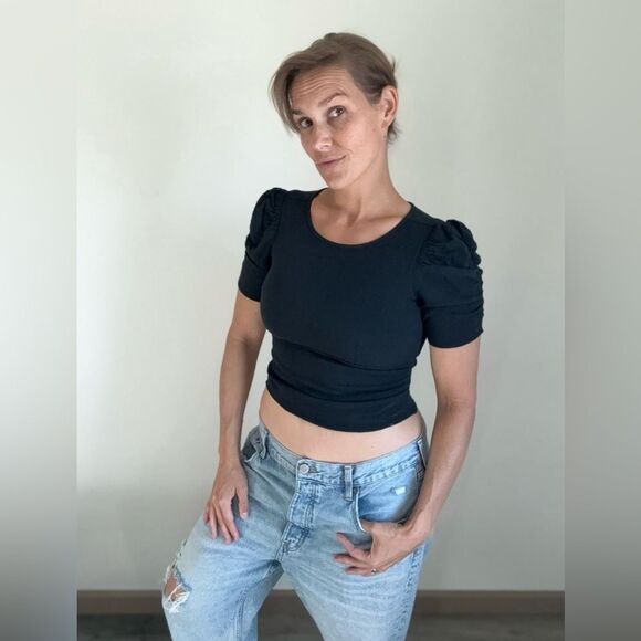 Abercrombie & Fitch Puff Sleeve Crop Top Smocked Open Back - Picture 1 of 9